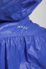  DKNY