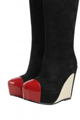  Moschino Love