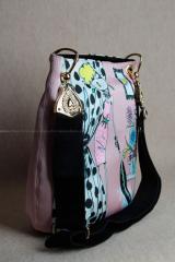  Moschino Love