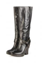 ������ Vic Matie