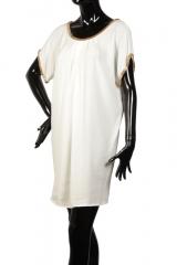 ������  Ella Luna