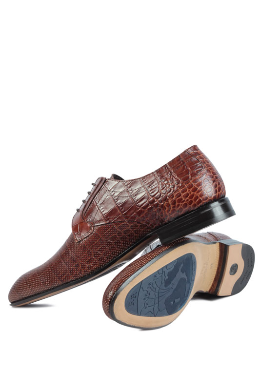 Обувь мужская Roberto Rossi коричневого цвета с принтом под крокодила